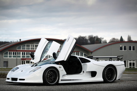 Mosler MT900 (2005) - Schmetterlingstüren machen einen richtigen Supersportwagen aus