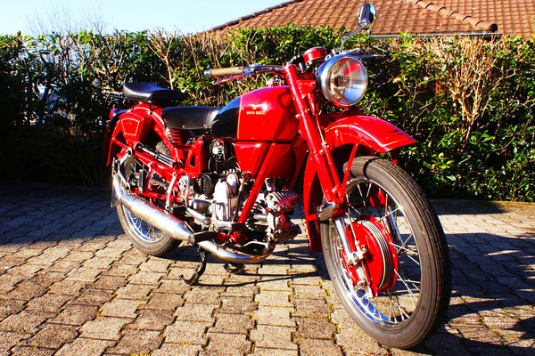 Bild: Moto Guzzi 250 Airone (1952) - als Lot 14 an der Emil Frey Classic Auctions am 26. April 2025