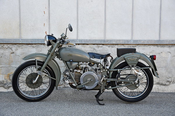 Moto Guzzi 500 Falcone (1956) - offered as lot 125 at the Oldtimer Galerie Toffen auction on October 16, 2021