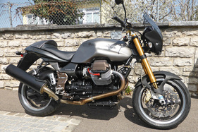 Moto Guzzi V11 Cafe Sport (2003) - gemeldet als Lot 134 für Versteigerung der Oldtimer Galerie Toffen vom 17. Oktober 2020