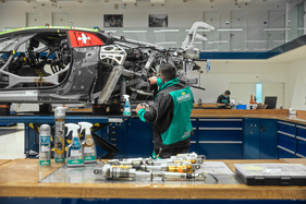 Motorex WorkWear im Einsatz bei Emil Frey Racing Motorex WorkWear im Einsatz bei Emil Frey Racing
