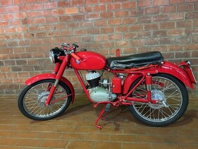 Motorrad Maserati Modena - an der Oldtimer-Versteigerung von Hörmann Verwertungen am 13. Dezember 2024