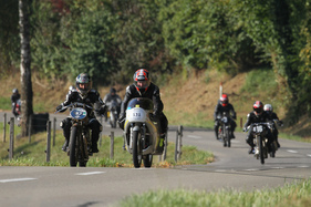 Motorradtechnik aus mehreren Jahrzehnten - Memorial Bergrennen Opfertshofen "Rendezvous am Kleinen Klausen" 2021