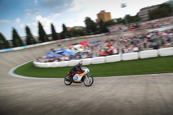 Motorräder - Honda CB 350 F von 1972 - Indianapolis Oerlikon am 26. Juli 2016
