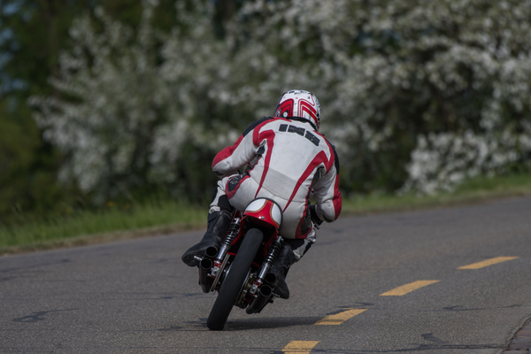 Motorräder und Gespanne am GP Mutschellen 2018