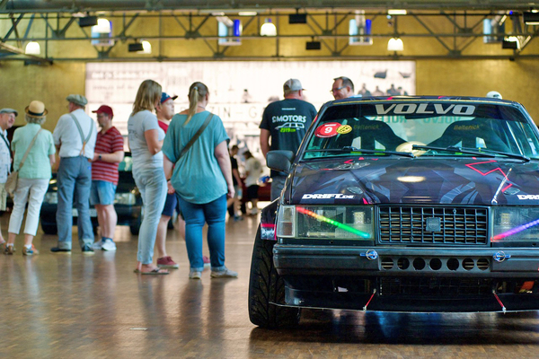 Motortreff "Alte Schweden" in der Motorworld Region Stuttgart