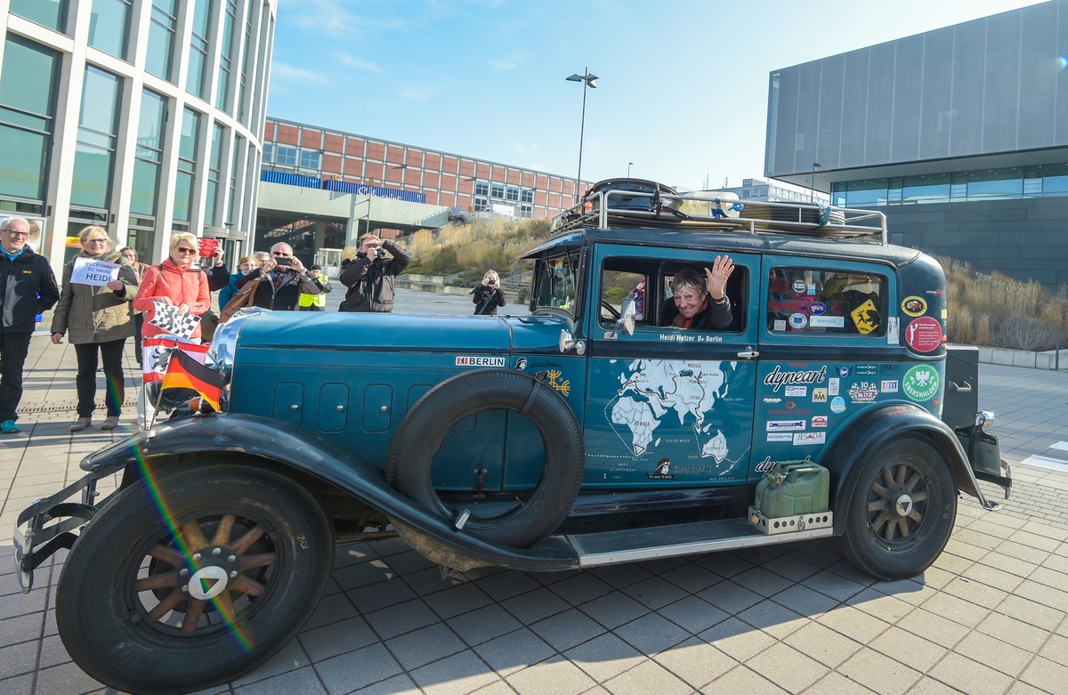 Motorworld Classics Berlin 2017 - Heidi Hetzer and Hudo as guests