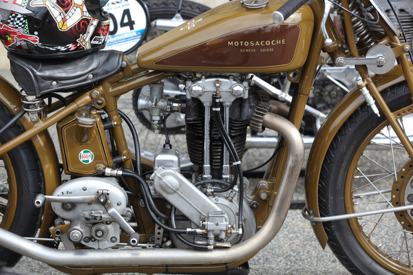 Motosacoche aus Genf - Motorrad-Gruppe am Bergrennen Bernina Gran Turismo 2017