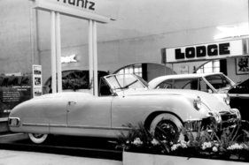 Muntz Jet (1953) Exklusive Karosserie auf selbsttragendem Chassis