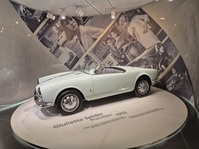 Museo Storico Alfa Romeo Arese – Alfa Romeo Giulietta Spider Prototipo Pininfarina (1955) – Mode, Stil und Lebensgefühl der 1950er-Jahre (1955)