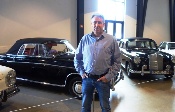Museumschef Martin van Stek - Oldtimermuseum "Zylinderhaus"