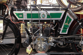 NSU 4-PS (1921) - Zweizylinder-Motorrad aus Neckarsulm - Bremen Classic Motorshow 2019