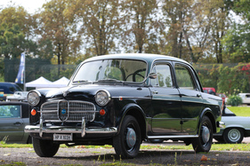 NSU Neckar 1100 (1960) - weitgehend baugleich mit dem Fiat 1100 - Classic-Gala Schwetzingen 2020