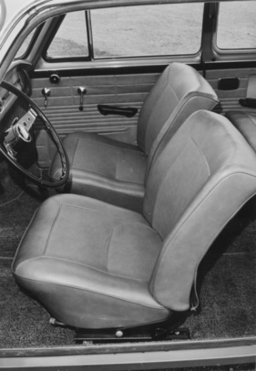 NSU Prinz 1000 TT (1966) - Driver and passenger seat (1966)