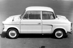 NSU Prinz (1961) - Seitenansicht, fast symmetrische Gestaltung von Front und Heck