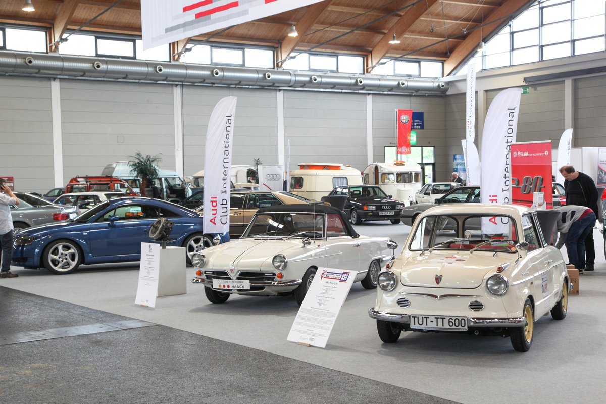 NSU Prinz 2 30 (1958) - zusammen mit Wankel-Spider und Audi TT auf dem Clubstand - Motorworld Classics Bodensee 2022