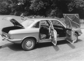 NSU Ro 80 (1967) - mit offenen Türen