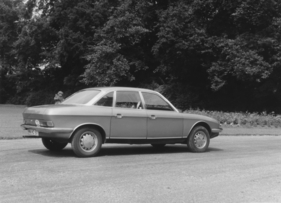 NSU Ro 80 (1967) - von schräg hinten gesehen