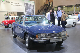 NSU Ro 80 (1970) - NSU - das neue Fahren - der cw-Wert lag bei 0,355 - nicht nur sein Wankelmotor war fortschrittlich (Techno Classica 2017)