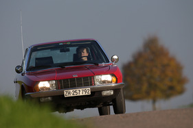NSU Ro 80 (1972) - elegant und schlicht war die Aussenhaut des Ro 80 gezeichnet