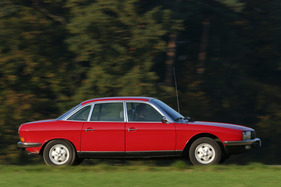 NSU Ro 80 (1972) - manches Design-Element konnte man noch viele Jahre später bei Neuerscheinungen wiederfinden