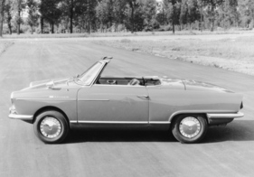 NSU Spider (1965) – der niedrige Schwerpunkt ist mit blossem Auge erkennbar NSU Spider (1965) – der niedrige Schwerpunkt ist mit blossem Auge erkennbar