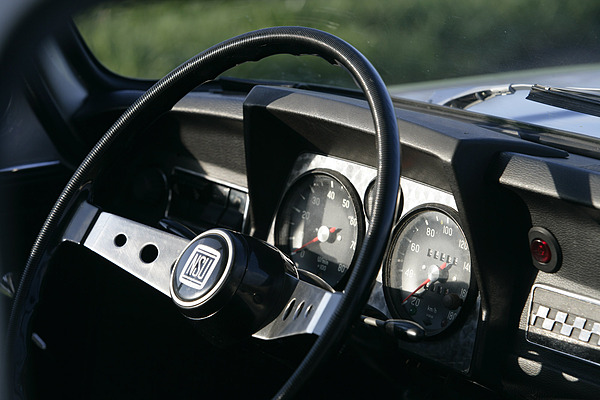 NSU TT (1971) - Tacho und Drehzahlmesser immer im Blick