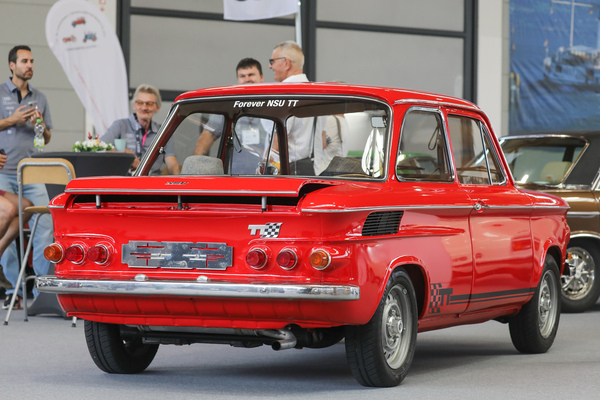 NSU TT (1972) - Heckansicht mit den sechs Heckleuchten - Klassikwelt Bodensee 2024