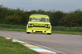 NSU TT (Reich-TT von Dieter Gerber) (1970) am Kampf der Zwerge Kleinwagentreffen in Chambley 2017 (1970)