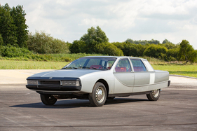NSU ro80 2 Porte + 2 by Pininfarina (1971) - als Lot 302 an der RM/Sotheby’s "The Junkyard - The Rudi Klein Collection" Versteigerung 2024