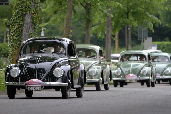 Nach rund vier Stunden hatten die alten Volkswagen die rund 120 km lange Fahrt nach Luzern hinter sich gebracht.