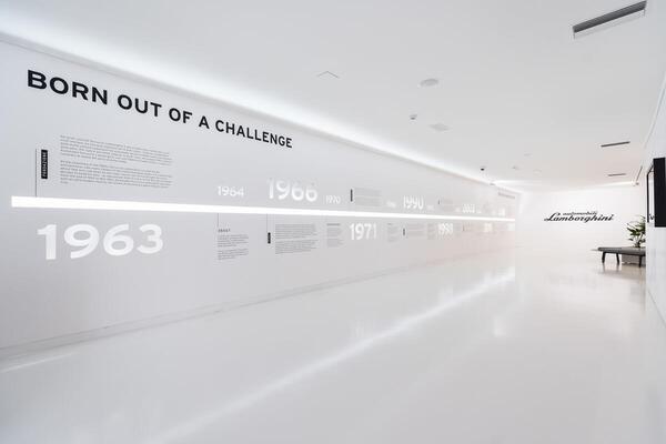 Bild Nachdem der erste Grundstein gelegt war, begann man Geschichte zu schreiben - Museo Automobili Lamborghini