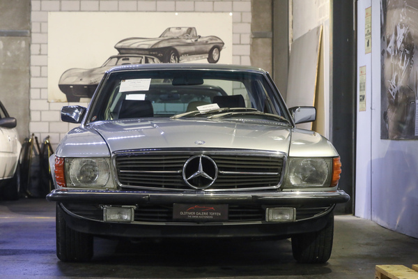 Nachgemeldet und verkauft - Mercedes-Benz 280 SLC von 1981 - Versteigerung Oldtimer Galerie Toffen am 23. März 2024