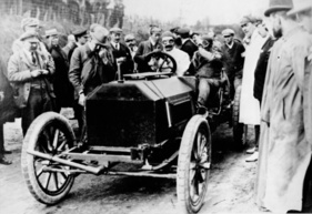 Napier (1903) - Edge kam zu spät ins Ziel und wurde beim IV. Gordon-Bennett-Rennen 1903 in Irland nicht mehr gewertet