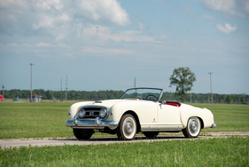 Nash-Healey Roadster by Pinin Farina (1953) - als Lot 194 an der RM/Sotheby’s Hershey Versteigerung 2024