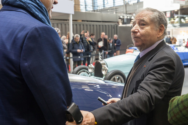 Bild Natürlich war Jean Todt auch bei Bugatti anzutreffen - Rétromobile Paris 2020