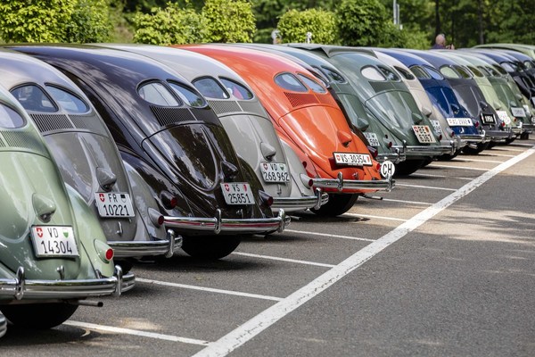 Natürlich wurde von Zeit zu Zeit Rast gemacht, um die alten Käferlein etwas auskühlen zu lassen.