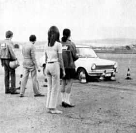 Neben Einparkübungen wurden auf dem Flugplatz Malmsheim auch Zielbremsungen gemacht.