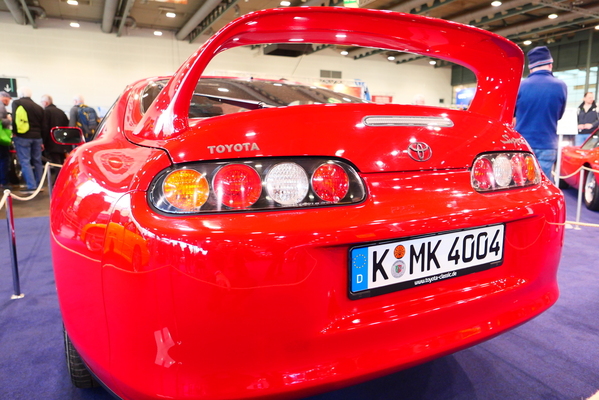 Neben dem Nissan Skyline der Held der Videospiel-Generation: Toyota Supra (A80) – Bremen Classic Motorshow 2025