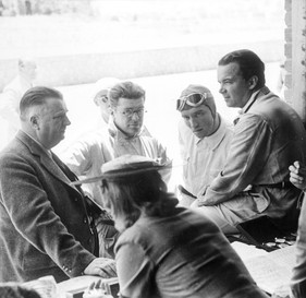Neubauer, Uhlenhaut, Brauchitsch und Caracciola am Grand Prix von Deutschland 1937
