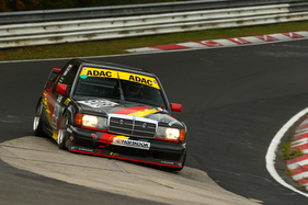 Nicht auf dem Podium, dafür aber ein Publikums-Liebling: Mercedes Benz 190 E 2.5 Evo1 1992 - ADAC Westfalen Trophy 2015