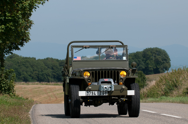 Nicht vom offiziellen Startfeld, aber trotzdem ein Oldtimer – RAID Suisse-Paris 2013