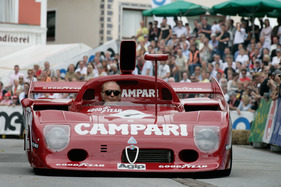 Nino Vaccarella gewann zusammen mit Arturo Merzario die Targa Florio 1975 mit diesem Alfa Romeo T33/TT/12 (Aufnahme wurde während der Ennstal-Classics 2008 gemacht)