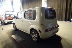 Nissan Cube (2009) – Sonderausstellung "Big in Japan" in der Autoworld Brüssel