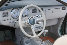 Nissan Figaro (1991) - Nur erhältlich mit Automatikgetriebe