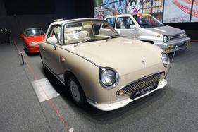 Nissan Figaro (1991) – Sonderausstellung "Big in Japan" in der Autoworld Brüssel