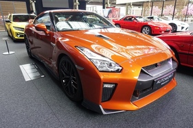Nissan GT-R R35 (2016) – Sonderausstellung "Big in Japan" in der Autoworld Brüssel