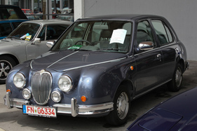 Nissan Mitsuoka (2000) - der "kleine Lord"-Jaguar, zu kaufen für EUR 8950 - Motorworld Classics Bodensee 2019