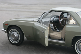 Nissan Silvia Coupé (1966) - Einstieg