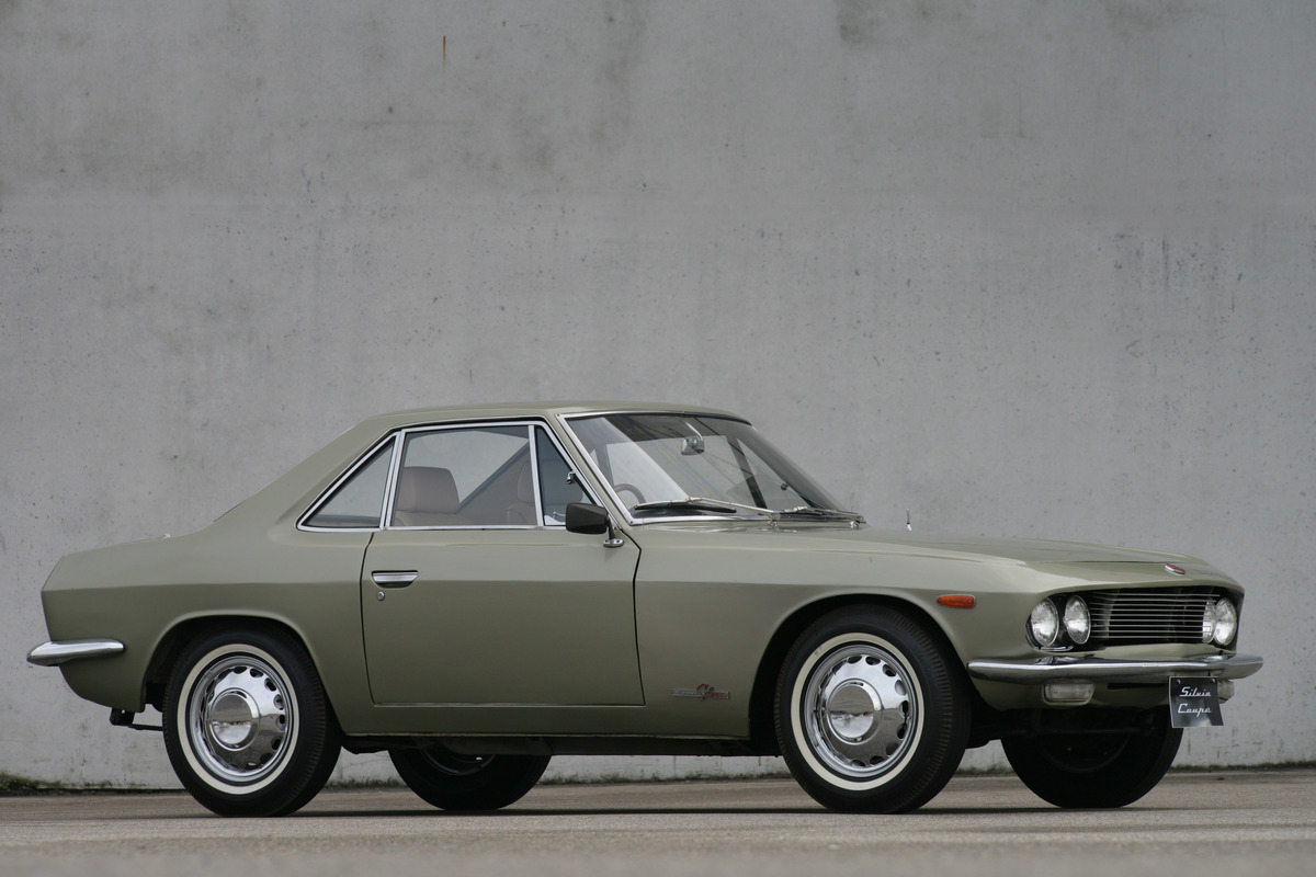 Nissan Silvia Coupé (1966) - kaum Ähnlichkeiten mit irgendeinem anderen japanischen Auto der Zeit